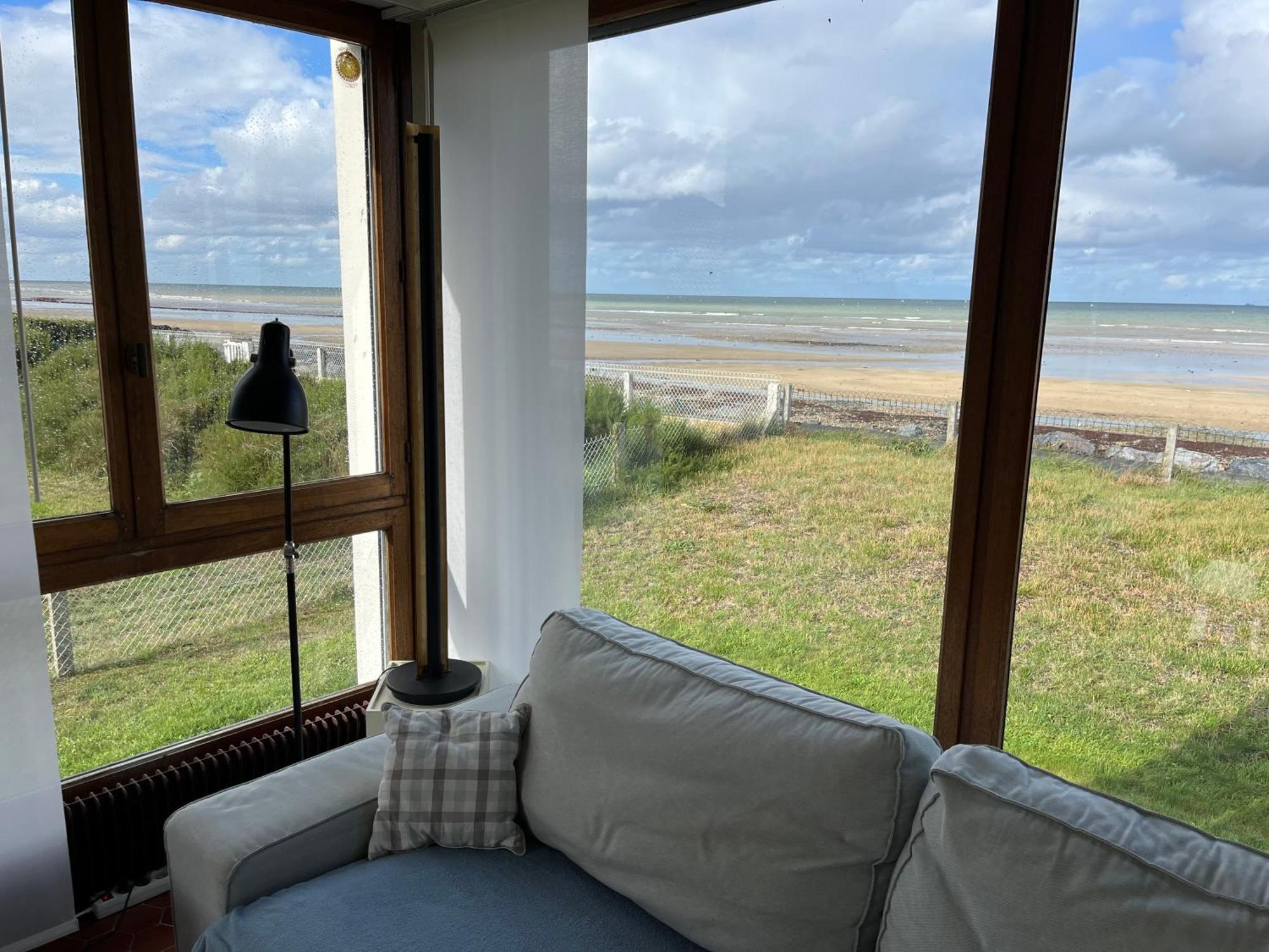 Villa D'Architecte - Les Pieds Dans L'Eau Ver-sur-Mer Exterior photo