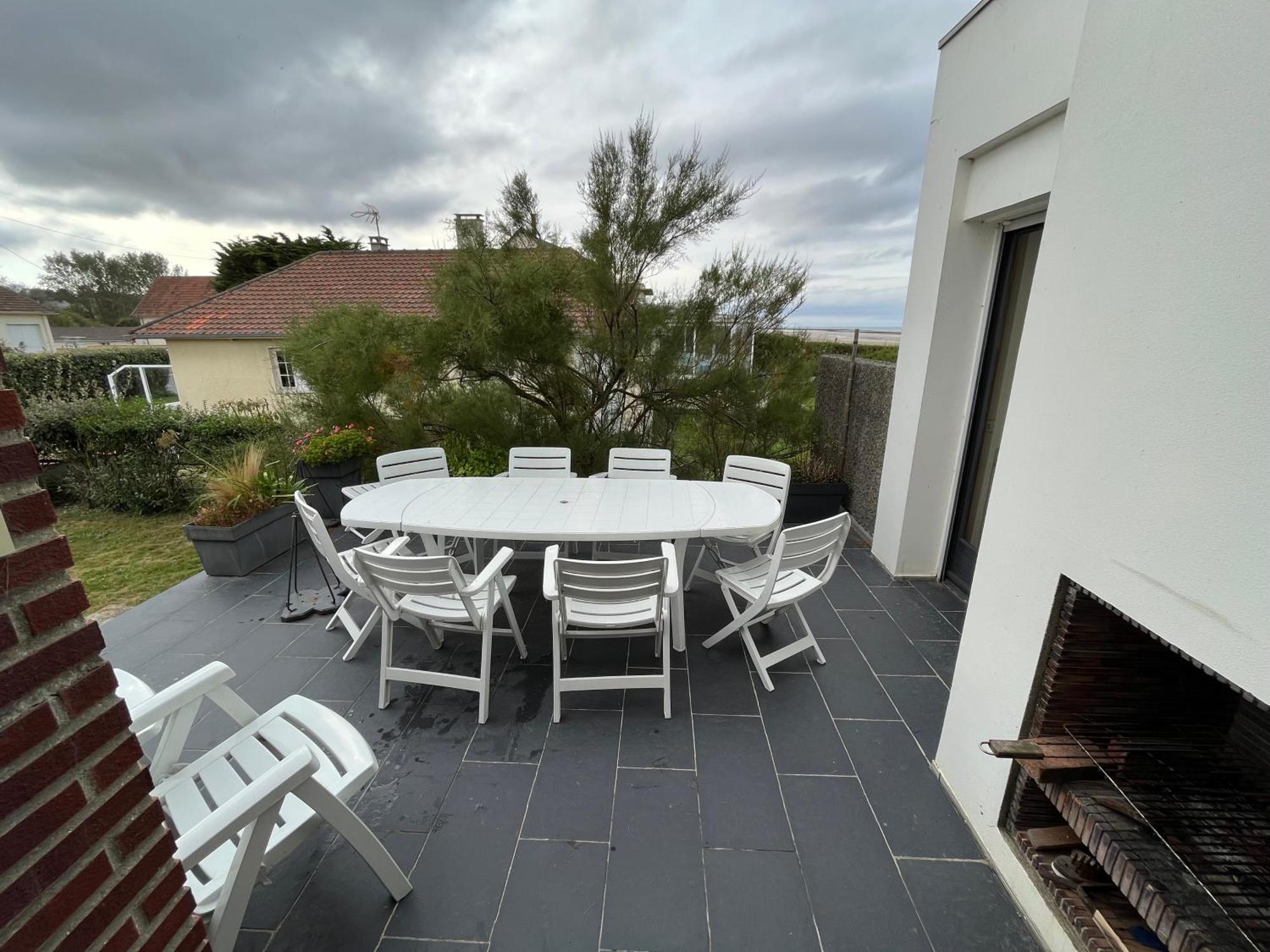 Villa D'Architecte - Les Pieds Dans L'Eau Ver-sur-Mer Exterior photo