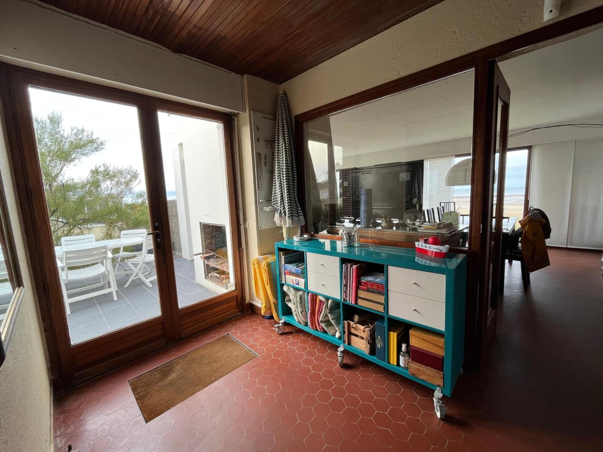 Villa D'Architecte - Les Pieds Dans L'Eau Ver-sur-Mer Exterior photo