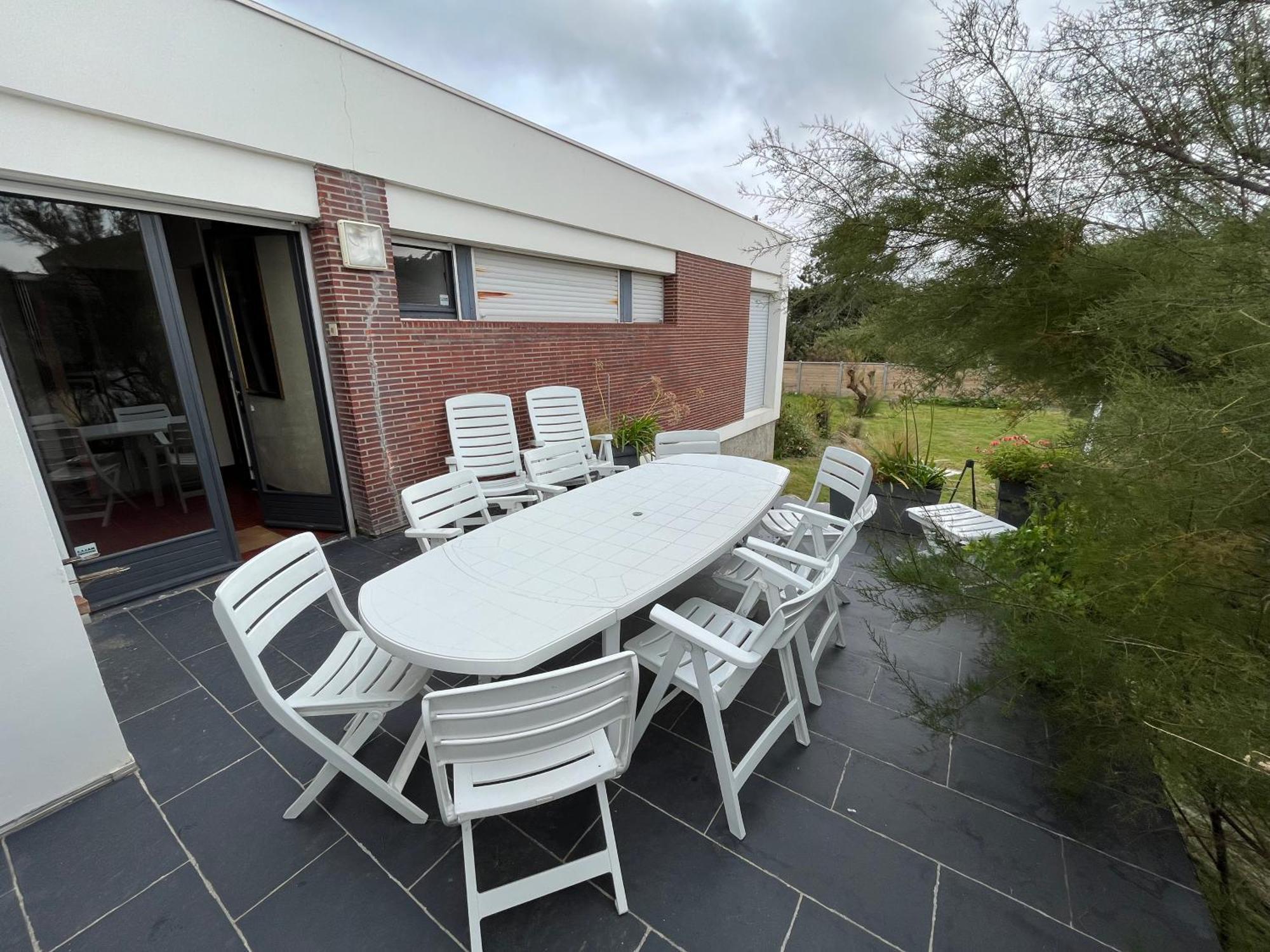 Villa D'Architecte - Les Pieds Dans L'Eau Ver-sur-Mer Exterior photo